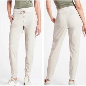 Athleta Pants Women 6 Tall Headlands Hybrid Trek Jogger Sporty Athletic Travel